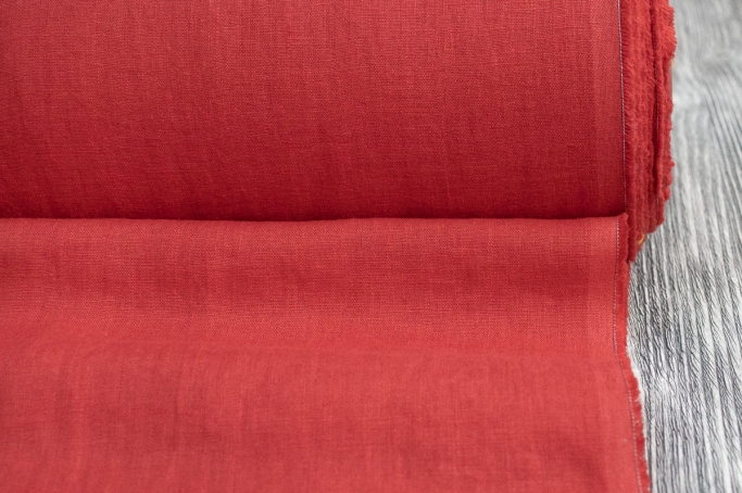 Medium Weight linen Stone Washed Classic red