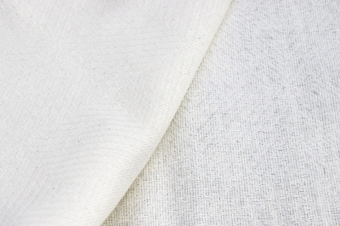 Decorative linen 285 cm milky