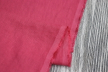 Linen with viscose dress colour dark fuchsia with crumpled effect